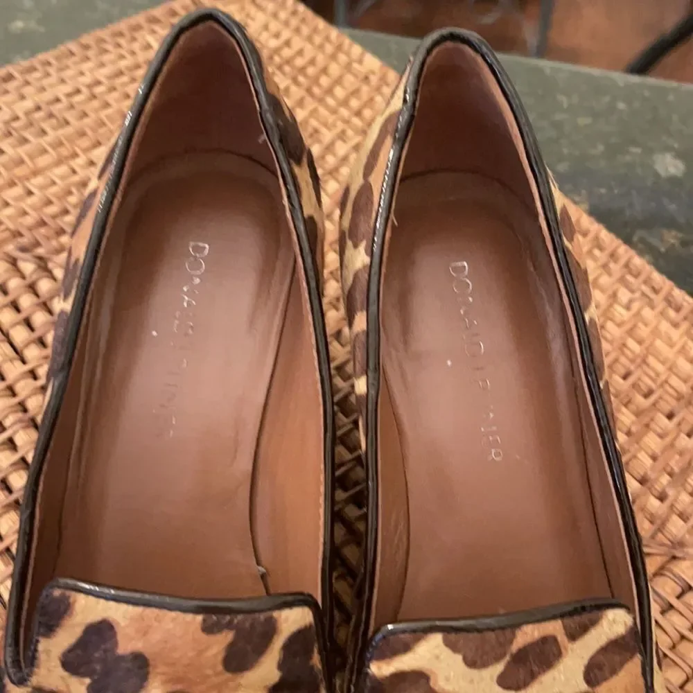 *DONALD J PLINER* Sz 6 Leopard Print CalfHair Wedge